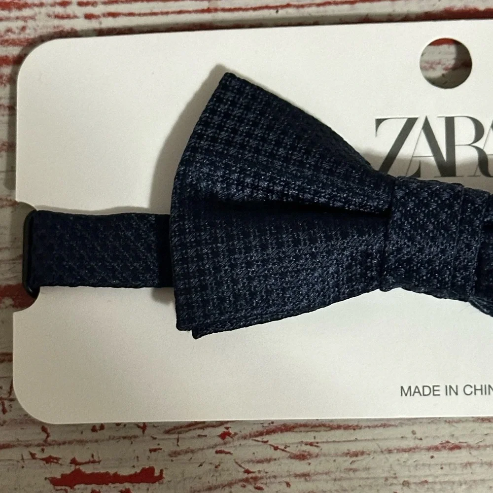 {Zara} Kids Satin Effect Texture Classic Navy Bow Tie